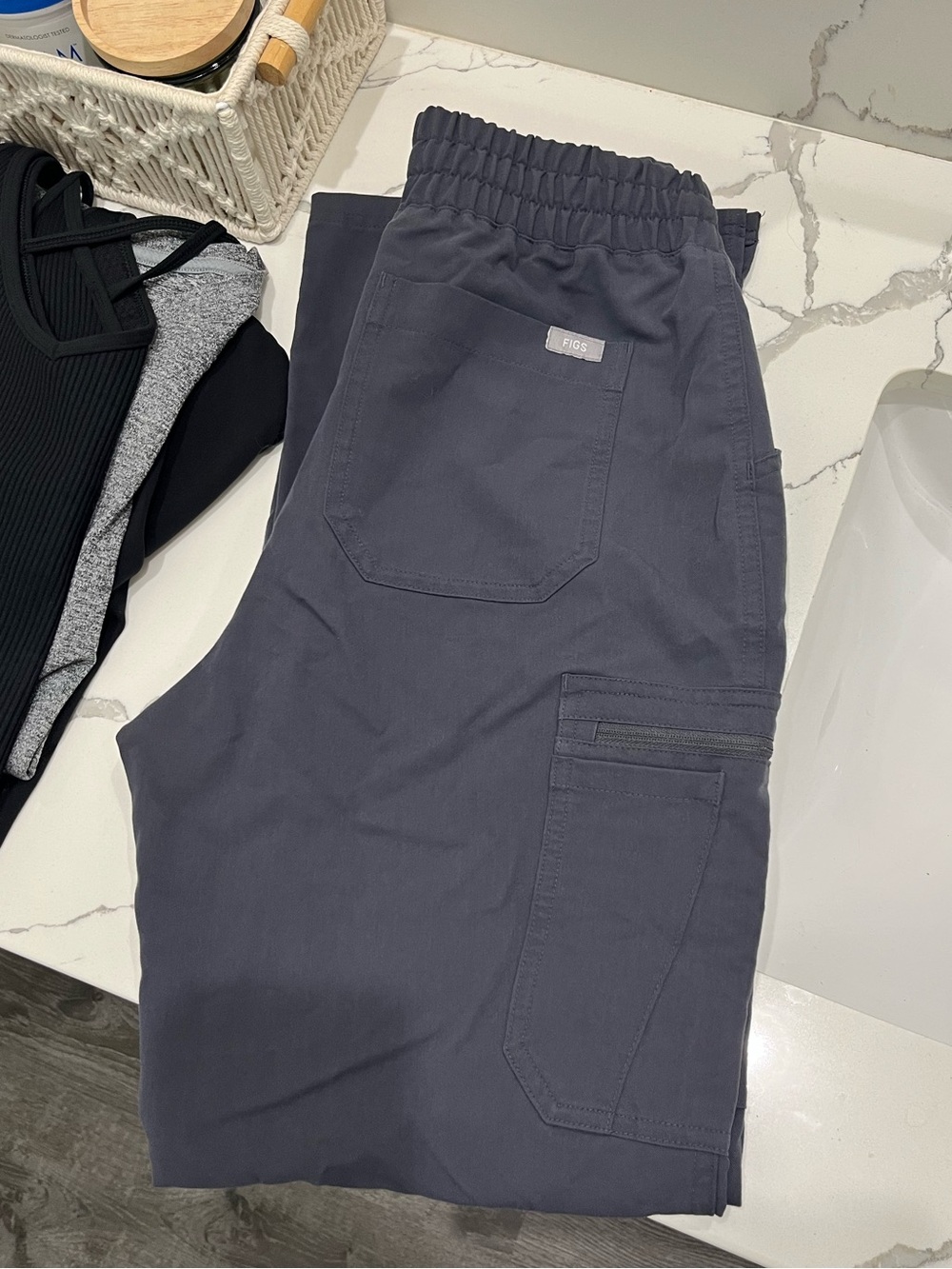 FIGS Women’s Yola High Waist Straight Leg Pants - Charcoal Gray, Size S/R